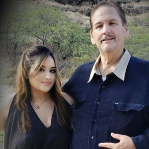 Meet your Posher, Chrissy